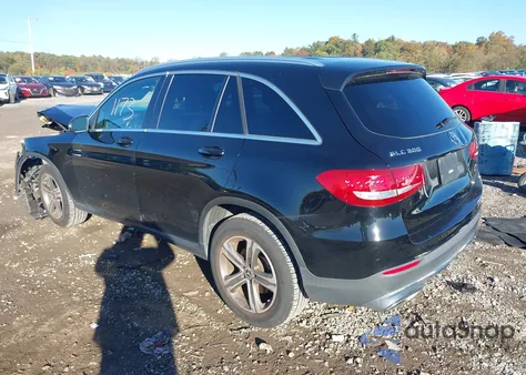 2019 Mercedes-Benz Glc 300 z USA, uszkodzony, nr VIN WDC0G4JB0KV142349